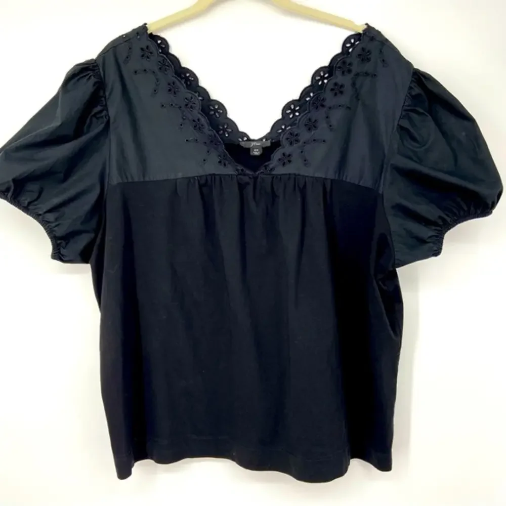 J Crew, Black Eyelet‎ Embroidered, Puff + short sleeve, cotton, size 2X